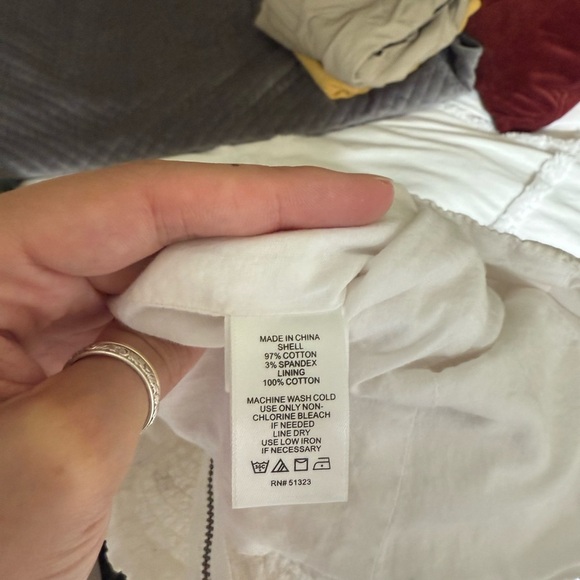 1. State White Puff Sleeve Crop Top - Picture 6 of 6